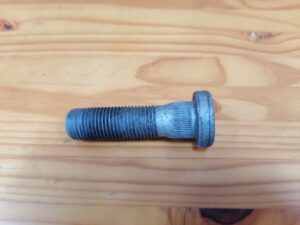 Rear Wheel Stud BST0003